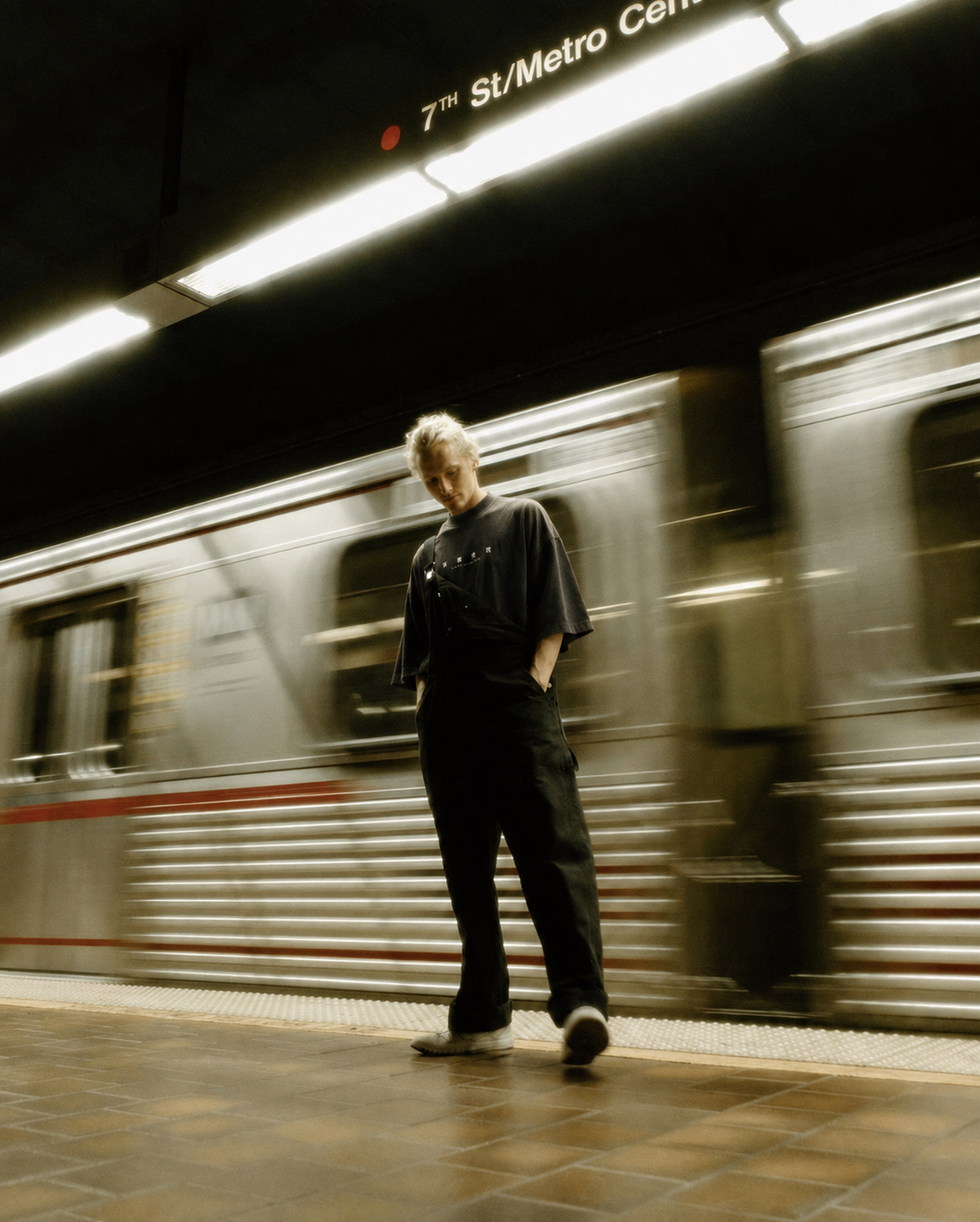 LIVING SUFFER DEPT. — METRO
